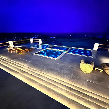 别墅 Aeris Pori Jacuzzi