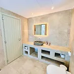 Aeris Pori Jacuzzi * Koufonisia